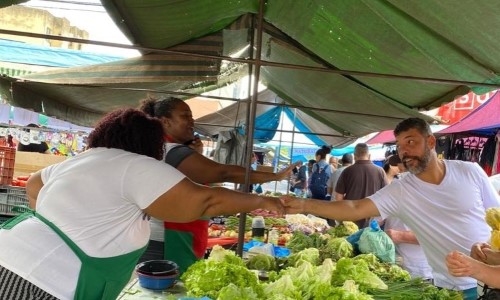 Projeto de Jari valoriza a Feira Livre de VR e a torna Patrimônio Cultural e Imaterial do Estado do Rio