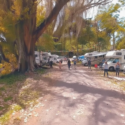 Pinheiral recebe 1º Encontro de Motorhome no Parque das Ruínas