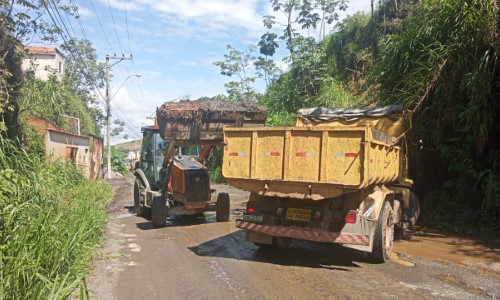 Força-tarefa retira mais de 800 toneladas de resíduos em bairros de Volta Redonda