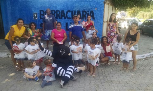 Alunos da Creche Padre Adalberto em Barra Mansa fazem campanha contra o mosquito do Aedes aegypti