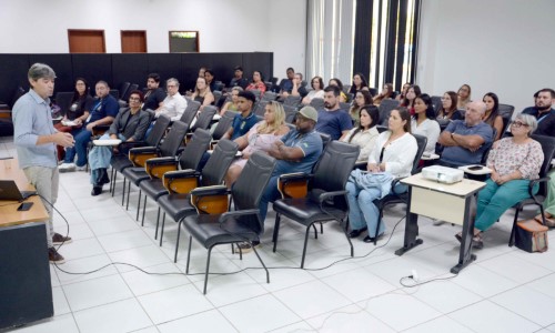 Barra Mansa qualifica servidores e conclui curso sobre processos licitatórios