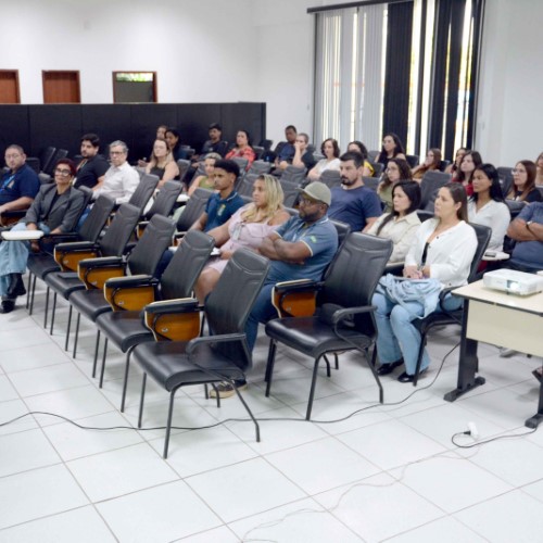 Barra Mansa qualifica servidores e conclui curso sobre processos licitatórios