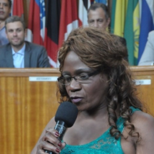 Simone Freitas Imóveis celebra 10 anos com lançamento de nova marca em Volta Redonda