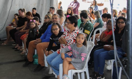 BM: Centro de Recreação de Saudade recebe espetáculo “Bem Debaixo do Nariz” no dia 16 de agosto