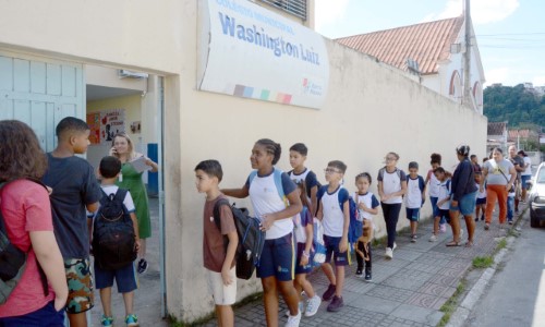 Último dia: Barra Mansa terá plantão de matrículas para o ano letivo nesta quarta-feira