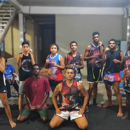 One Fight Day leva exame de graduação e programação esportiva a Vigário Geral