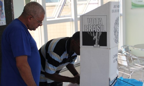 AAP-VR e TRE realizam treinamento de votação para idosos