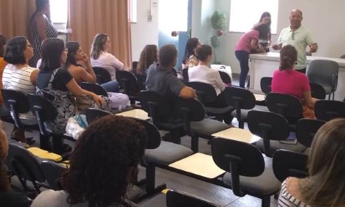 Assistência Social  de Barra do Piraí realiza roda de conversa em prol dos moradores de rua