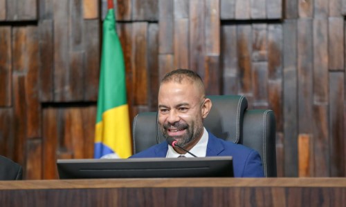 Motoboys e mototaxistas poderão ter isenção de ICMS na compra de novo veículo