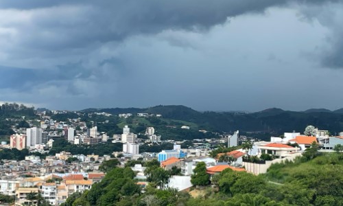 Defesa Civil de Barra Mansa orienta população sobre possibilidade de rajadas de vento