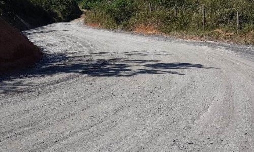 Em quatro meses, prefeitura recuperou quase 250 km de estradas rurais em Quatis