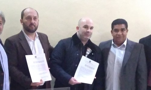 VR: Granato participa de assinatura de convênio para cessão de equipamentos do restaurante popular