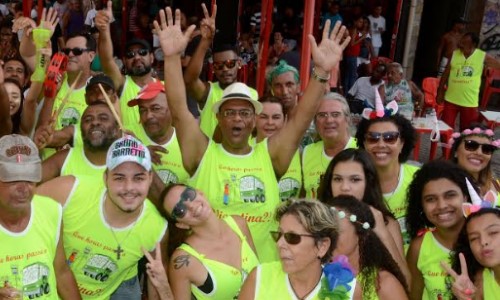 Sábado tem pós-carnaval em Resende