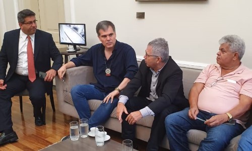 Antonio Furtado e Marcelo Cabeleireiro cobram a implantação do Segurança Presente no Sul Fluminense