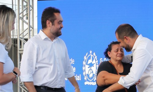 Governador Cláudio Castro inaugura Condomínio Familiar Nova História, em Guapimirim