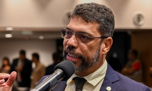 Deputado Jari é coautor de projeto que concede Medalha Tiradentes a Vini Jr.