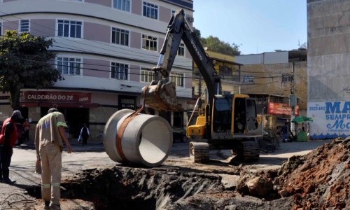 Prefeitura de BM avança em obras na Presidente Kennedy, no Ano Bom