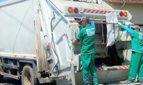 Grupamento ambiental orienta moradores sobre coleta de lixo em Quatis