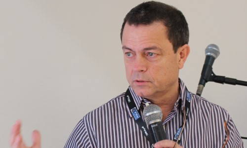 Prefeito de Piraí ministra palestra a evolução tecnológica na área da saúde no Fxtec