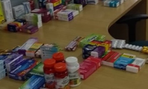 Medicamentos vendidos ilegalmente são apreendidos em Volta Redonda