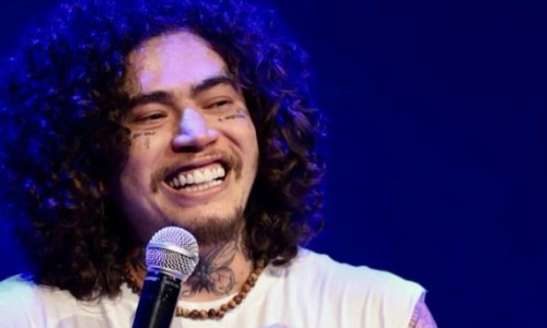 Whindersson Nunes apresenta novo show no palco do Cine 9 de Abril em Volta Redonda 