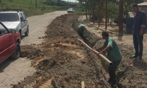 Prefeitura de Quatis amplia rede de água potável para produtores rurais