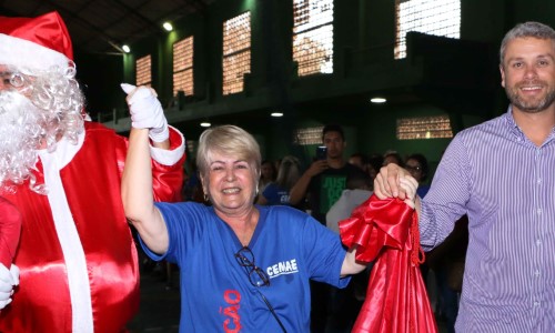 Prefeito de Barra Mansa esteve presente em mais uma edição do tradicional Natal do Cemae