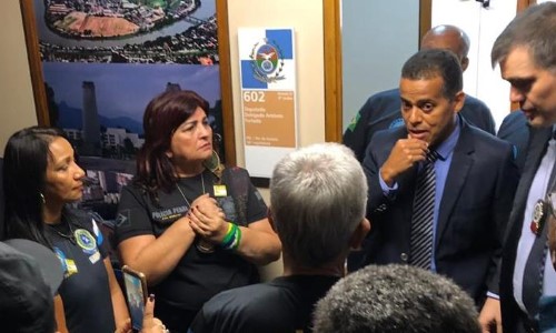 Deputado Delegado Furtado recebe agentes penitenciários em Brasília