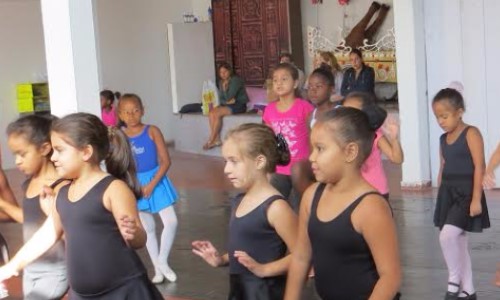  Grupo de dança de Quatis participará de festival na Argentina