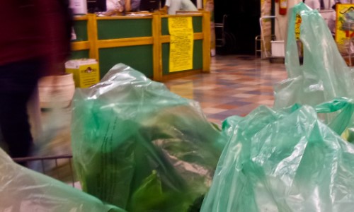 Secretário de BM afirma que sacolas plásticas são as maiores vilãs do meio ambiente