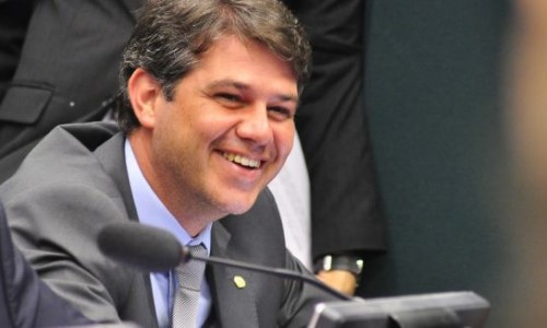 Serfiotis confirma a candidatura em convenção do PSD