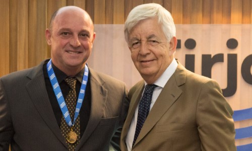 Empresário de VR recebe da Firjan a Medalha do Mérito Industrial do Rio de Janeiro