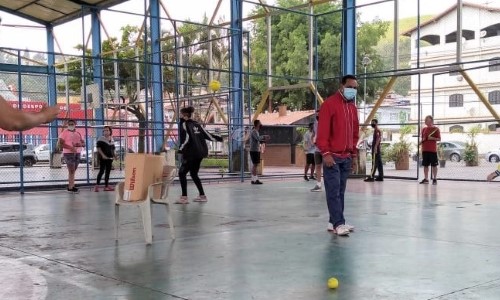 VR: Escolinha de Tênis da FBG está com inscrições abertas