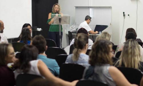 VR realiza Fórum de Prevenção à Gravidez na Adolescência