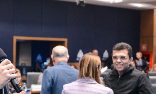 Alerj aprova projeto de Gustavo Tutuca que amplia licença para servidores com filhos com deficiência ou doença rara
