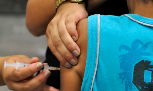 Secretaria de Saúde de BM orienta população a manter vacinação em dia