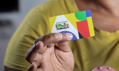 Repasses do Bolsa Família em agosto chegam a 19,19 milhões de lares