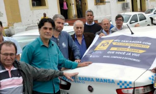 Prefeito de BM participa de lançamento de aplicativo para taxistas