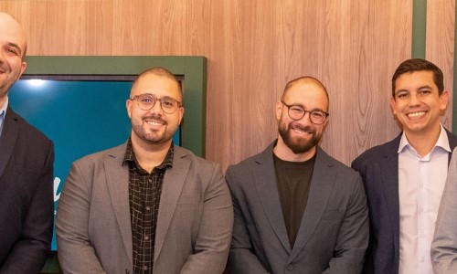 Inauguração da Zure Saúde reúne convidados em noite de celebração em Volta Redonda